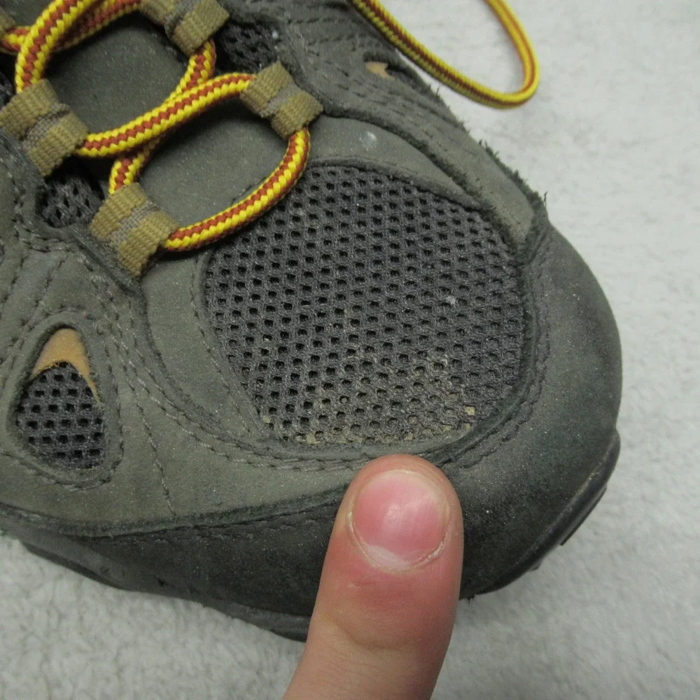 Oboz Men 11.5 Hiking Shoes Green Brown Low Top Walking Athletic Winter Gear‎
